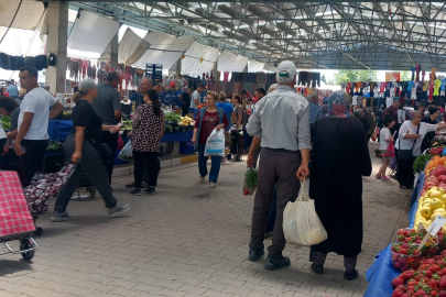 Erken Bastıran Sıcağa Rağmen Havsa Pazarı İlgi Gördü