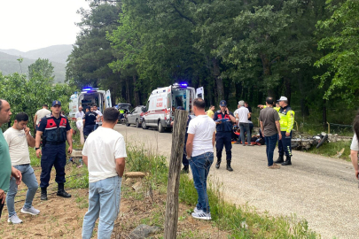Çanakkale'de Otomobil İle Motosiklet Çarpıştı: 4 Yaralı