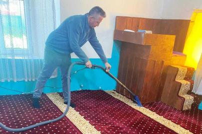 Süleymanpaşa’da Cami ve Mescitlerde Temizlik Çalışması Yürütüyor