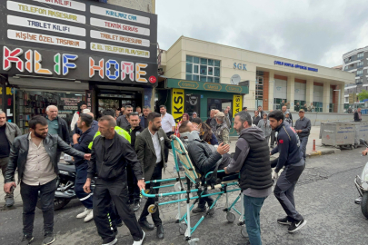 Belediye Aşevinin Aracı, Motosikletle Çarpıştı