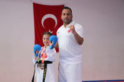 Minik Karateci Elis Lina Yılmaz'ın Hedefi Balkan Şampiyonası'nda Madalya