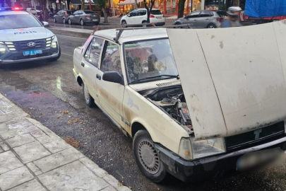 Edirne'de Tamirden Çıkan Otomobil Alev Aldı