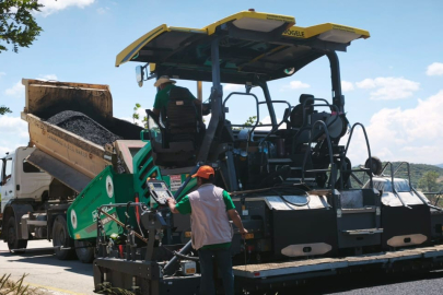 Çanakkale'de Köy Yollarında Asfalt Çalışmaları Devam Ediyor