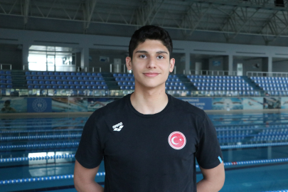 Milli Yüzücü Emre Onuş, Dünya Şampiyonasında Kürsüde Yer Almak İstiyor