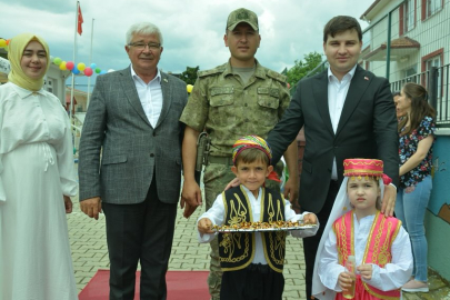 Kaymakam Adnan Ayte, Miniklerin Yıl Sonu Şenliğine Katıldı