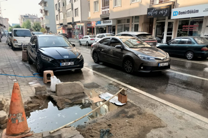 Edirne’de O Yer Yine Patladı: Kanalizasyon Sokakta