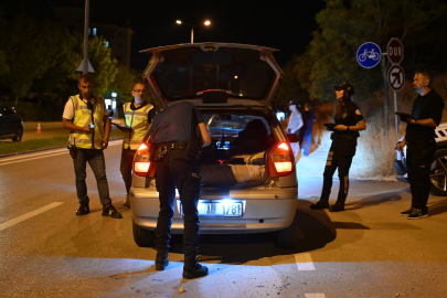 Edirne'de Polis Ekipleri Asayiş ve Trafik Denetimi Yaptı