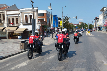 Edirne'de Jandarmadan Kuruluşa Özel Kortej