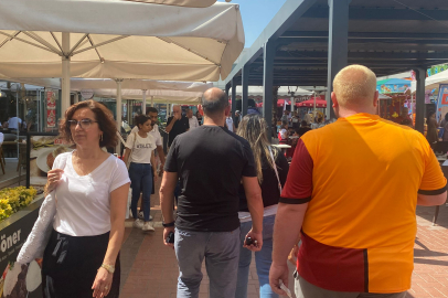 Edirneliler Pazar Gününü AVM’de Değerlendirdi