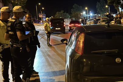 Edirne'de Kumandalı Abartı Egzoz Kullanan Sürücüye 9 Bin 267 Lira Ceza Kesildi