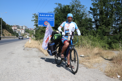 Kök Hücre Bekleyen Hastalar İçin Çanakkale'den Pedala Basan Gazeteci, Sakarya'ya Ulaştı