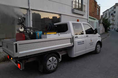 Lüleburgaz’da Dört Koldan İlaçlama Sürüyor