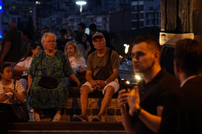 Çanakkale'de Düzenlenen "Bilim Kafe" Etkinliğinde Anne Sütünün Bilinmeyenleri Anlatıldı