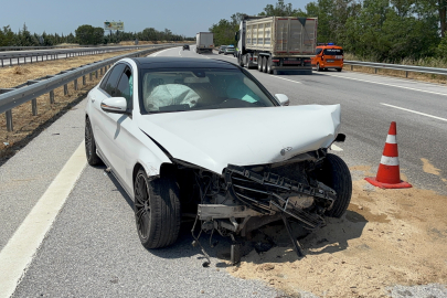 Edirne'de Araçlar Çarpıştı: 2 Yaralı