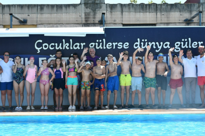 Lüleburgaz Belediyesi’nin Yüzme Eğitimleri Başladı