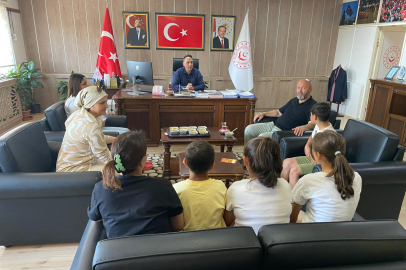 Koruma Altındaki Çocuklardan İl Müdürü Tohumcu’ya Aşure İkramı