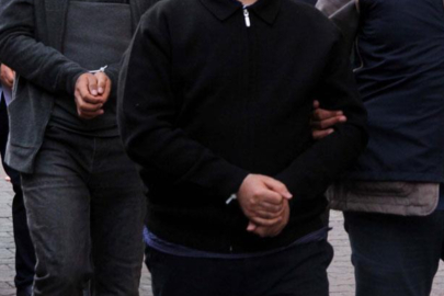 Çanakkale'de Göçmen Kaçakçılığı İddiasıyla 3 Zanlı Tutuklandı