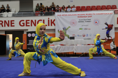 8. Açık Balkan Wushu Kung Fu Şampiyonası'nın Açılış Seremonisi Yapıldı