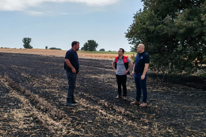 Karaca, Yangından Etkilenen Köylerde İncelemelerde Bulundu