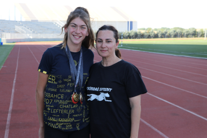 Genç Sporcu Ada Atletizmde 2 Yılda 8 Madalya Kazandı