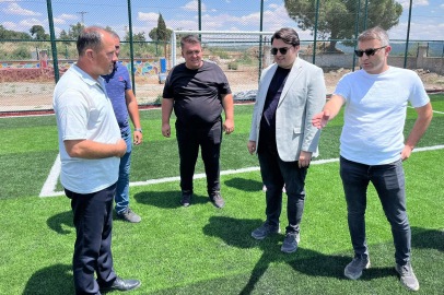 Uzunköprü’de Yeni Halı Saha Öğrencilerin Hizmetine Sunuldu