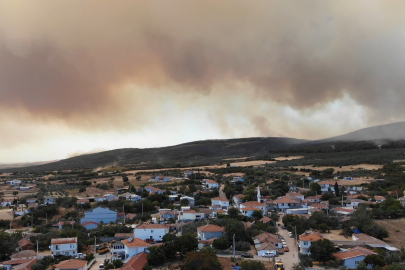 Orman Yangınında Yükselen Dumanlar Dron İle Havadan Görüntülendi