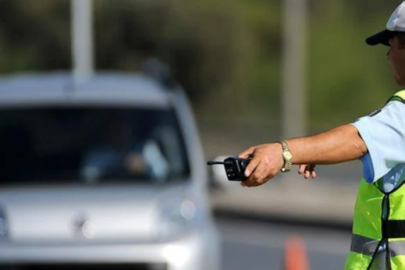 Uzunköprü'de Yüksek Sesle Müzik Dinleyen Sürücülere Ceza Uygulandı