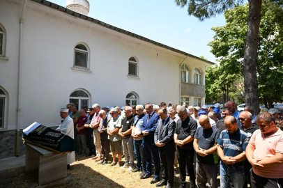 Vali Turan, Merhum Muhtar Gürsel Güney’in Cenaze Törenine Katıldı