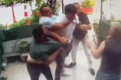 İş Yerini Basıp, Esnafı Yumrukladı