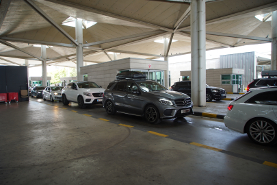 Avrupa'da Yaşayan Gurbetçilerin Anavatanlarına Gelişleri Devam Ediyor