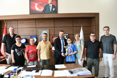 Keşan DOÇEK Voleybol Takımından Ziyaret