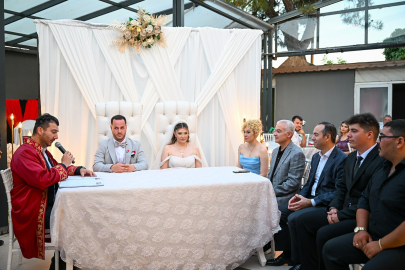 Vali Turan, Ayça ve Bora Çiftinin Mutluluğuna Ortak Oldu