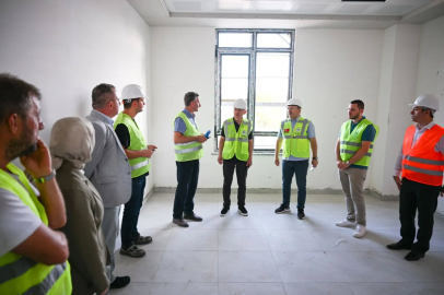 Vali Turan, Babaeski Sağlık Kompleksi İnşaatında İncelemelerde Bulundu