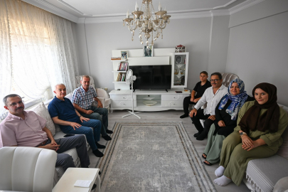 Vali Turan’dan Aşevi Çalışanına Aile Ziyareti