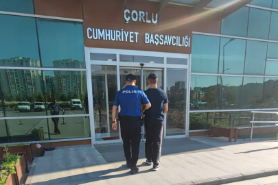 Tekirdağ'da Bir Otomobile Tabancayla Ateş Eden Zanlı Tutuklandı