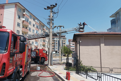 Şükrüpaşa Mahallesi’nde Trafo Yangını Korkuttu