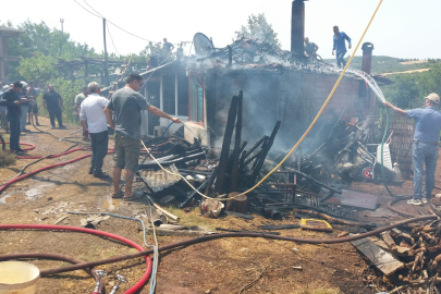 Yenice'deki Ev Yangını Söndürüldü