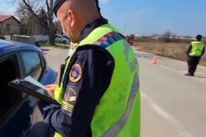 Kırklareli'nde Jandarma Ekipleri Trafik Denetimi Yaptı