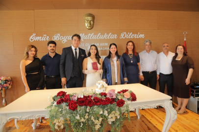 Başkan Akın Genç Çiftin Mutluluğuna Ortak Oldu