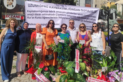 Kaymakam Köken, Gönderilen Tebrik Çiçeklerini Eğitimde Kullanılması Amacıyla Satışa Çıkardı