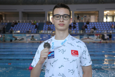 Serbest Dalışta Dünya İkincisi Timur Alp Kuru'nun Hedefi Altın Madalya:
