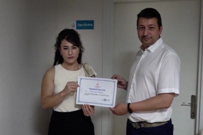 Edirne'de Sağlık Personeli Meslektaşlarının Profesyonel Desteğiyle Sigaradan Kurtuldu