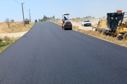 Keşan Türkmen Köyü’nde 2,5 Kilometrelik Sıcak Asfalt Çalışması Başladı