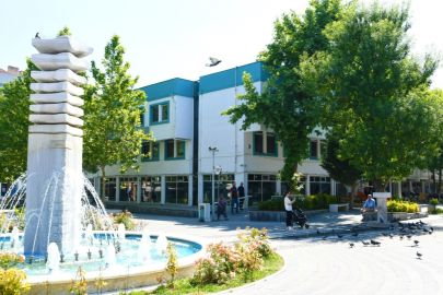 Lüleburgaz Belediyesi Eski Hizmet Binası Yıkılıyor