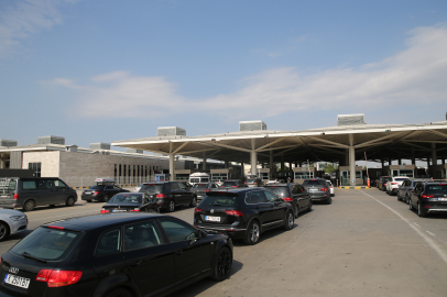 Sınır Kapılarında Alınan Önlemler Gurbetçilerin Geçişlerini Hızlandırdı