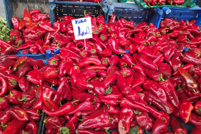 Kışa Hazırlık Ürünü Kapya Biberi Tezgahta