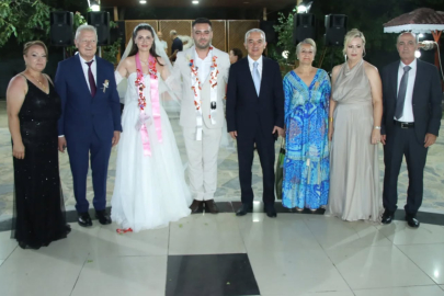 Vali Turan, Genç Çiftin Mutluluğuna Ortak Oldu