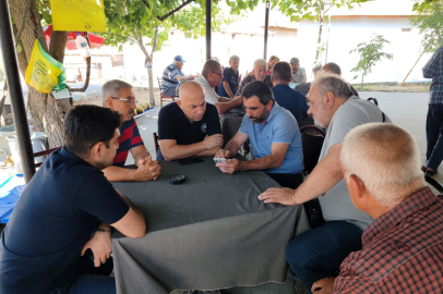 Karamesutlu Köyü'nde Yangında 150 Arı Kovanı Zarar Gördü