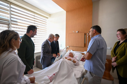 Kırklareli Valisi Turan, Tedavi Gören Hastaları Ziyaret Etti