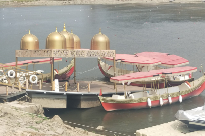 Sular Çekildi Tekne Turları İptal Edildi